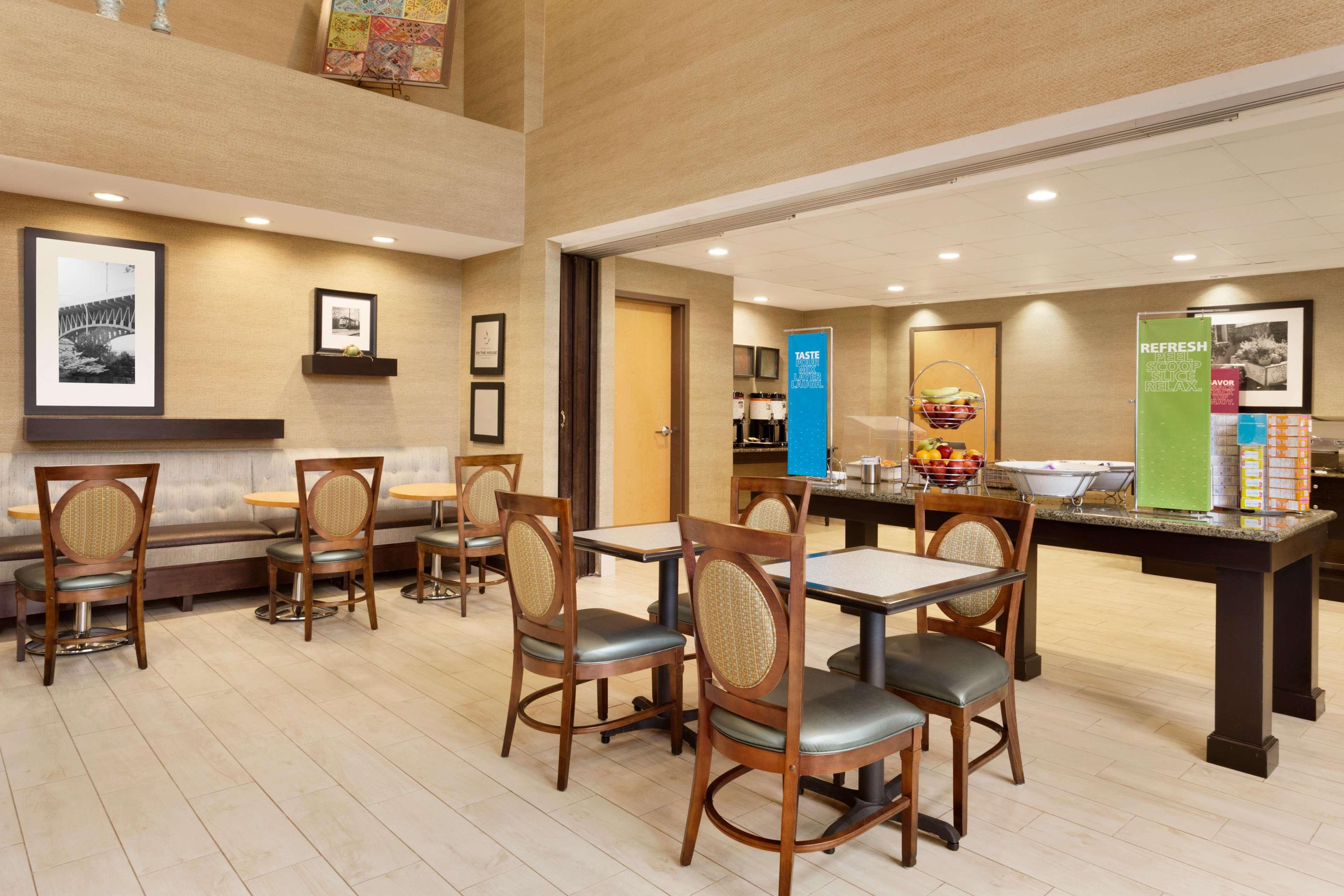 伯明翰机场区汉普顿套房酒店 Irondale 外观 照片